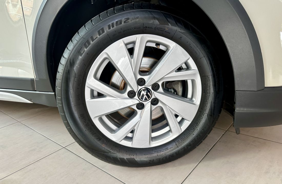 Volkswagen Taigo 09