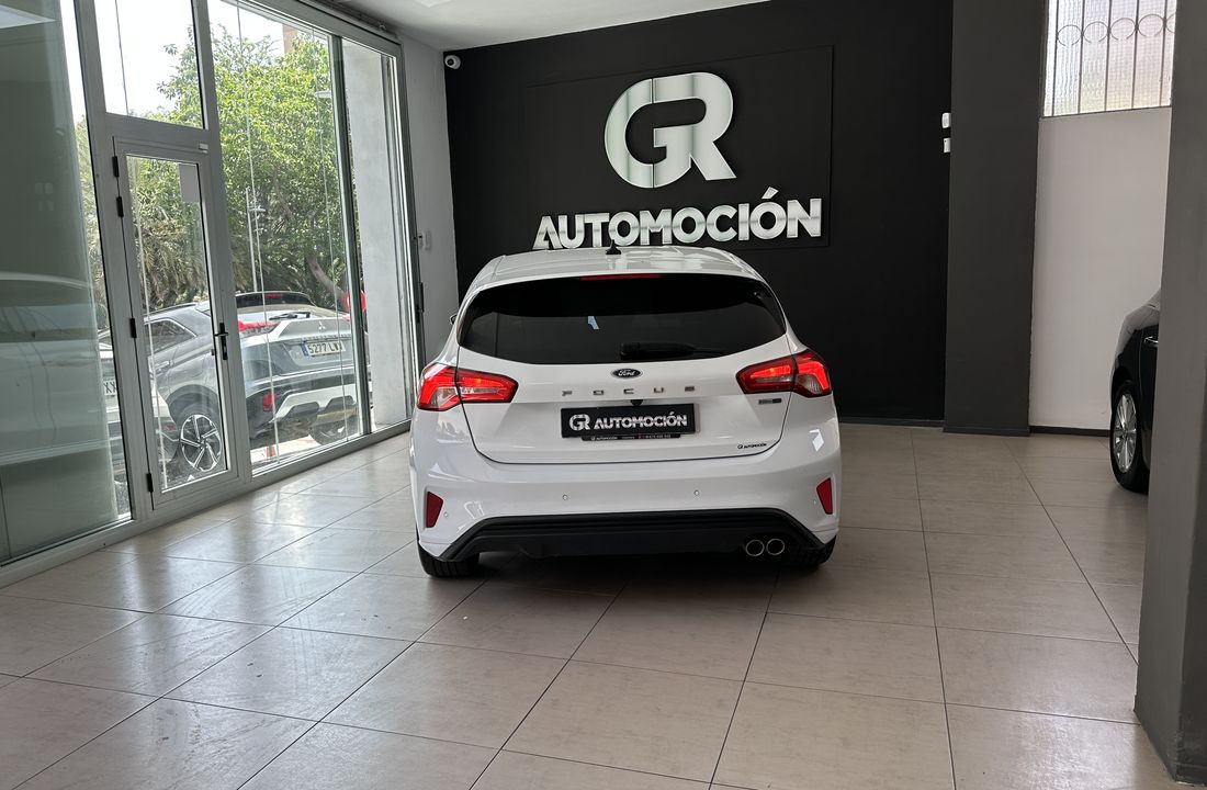 Ford Focus 03