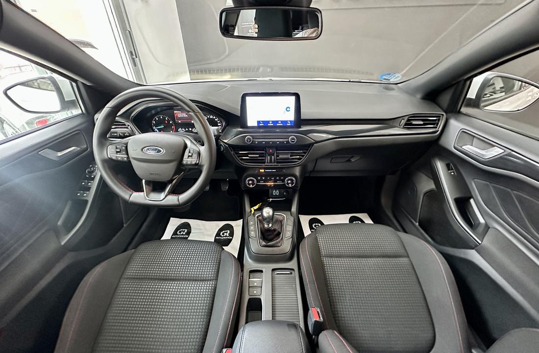 Ford Focus 11