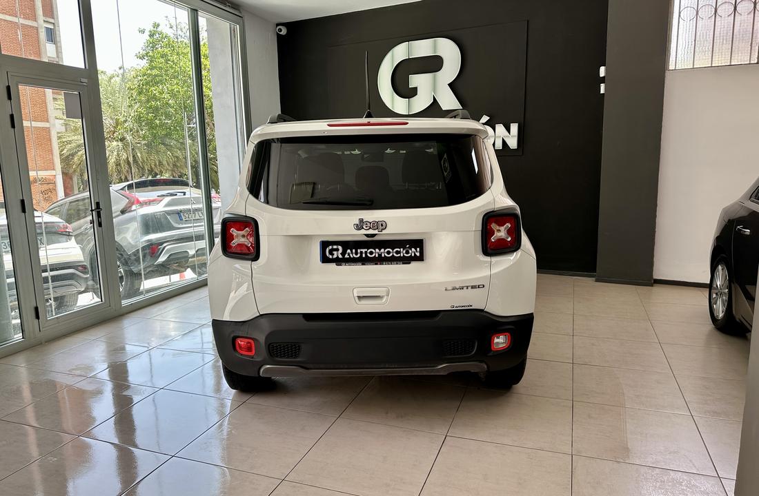 Jeep Renegade 03