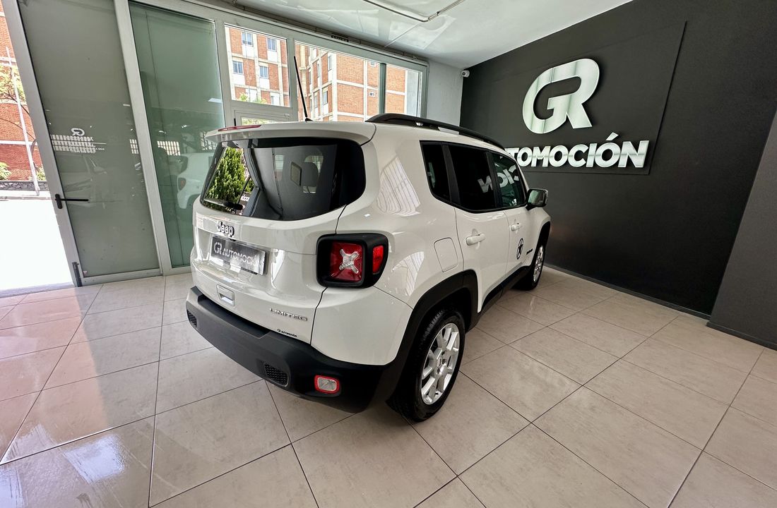 Jeep Renegade 04