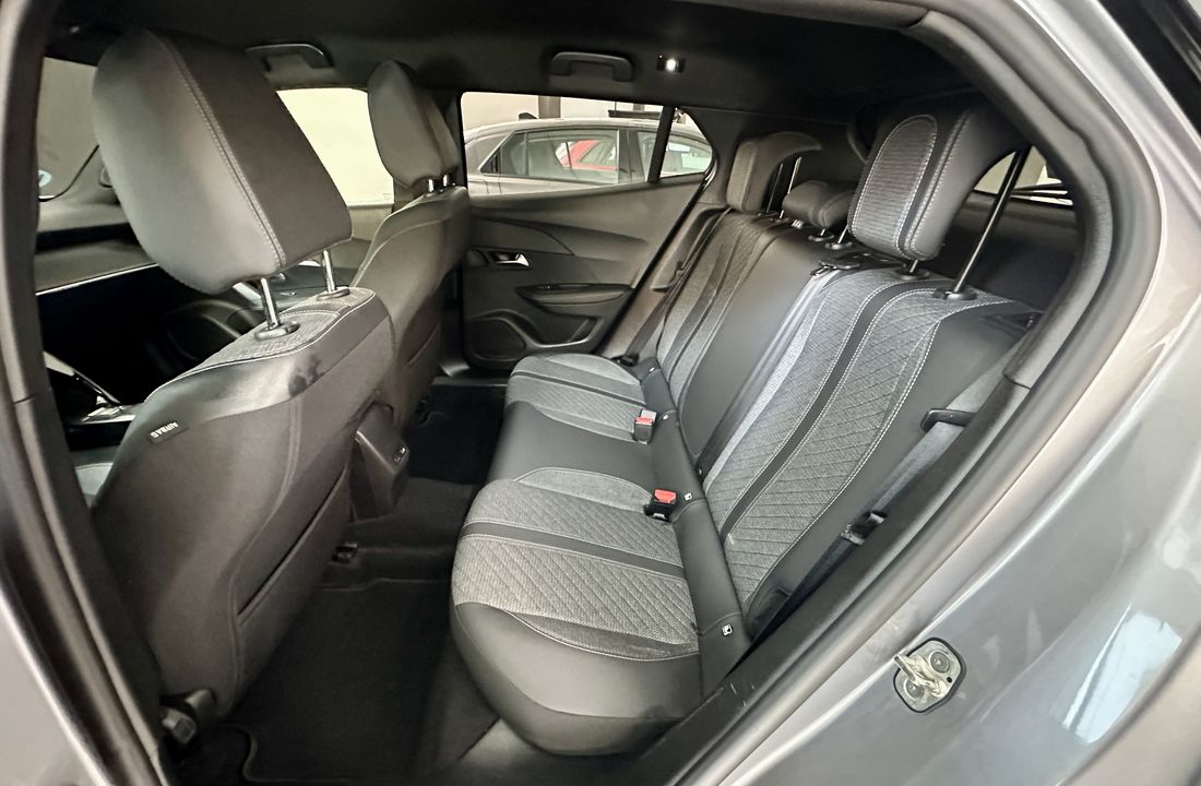 Peugeot 2008 10