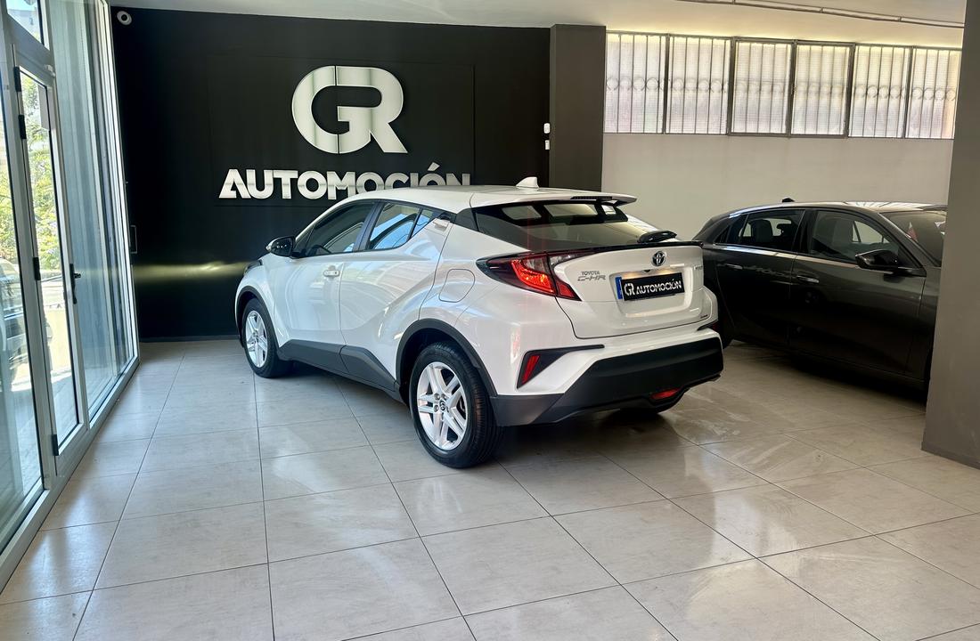 Toyota C-HR 5