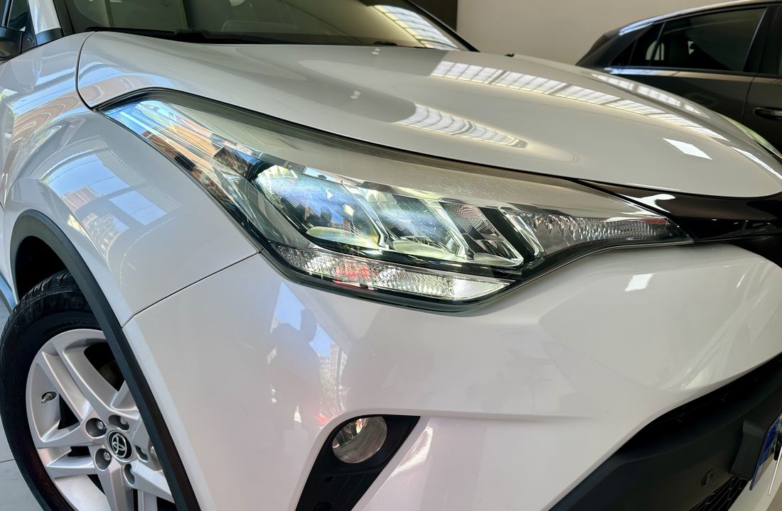 Toyota C-HR 9