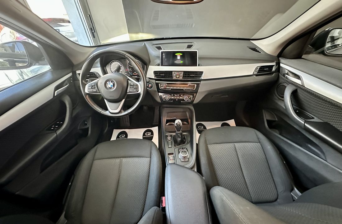 BMW X1 13