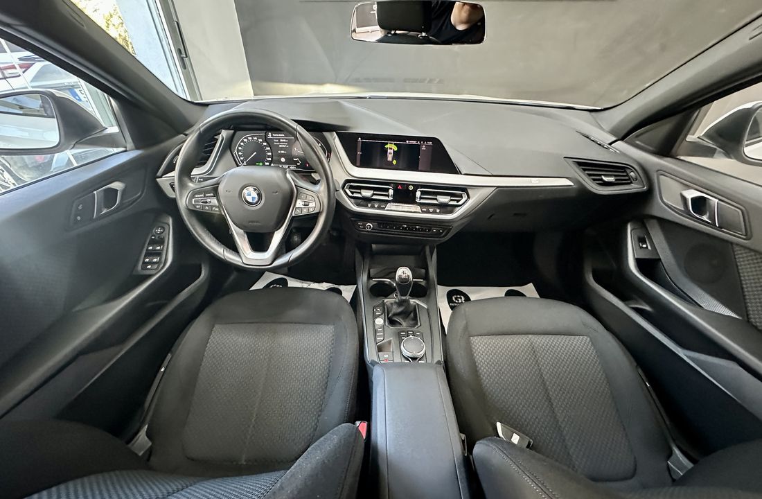 BMW Serie 1 11