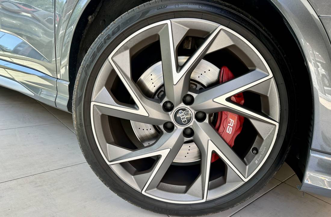 Audi Q3 11