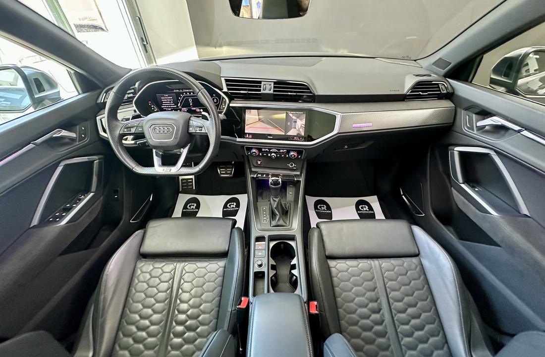 Audi Q3 17