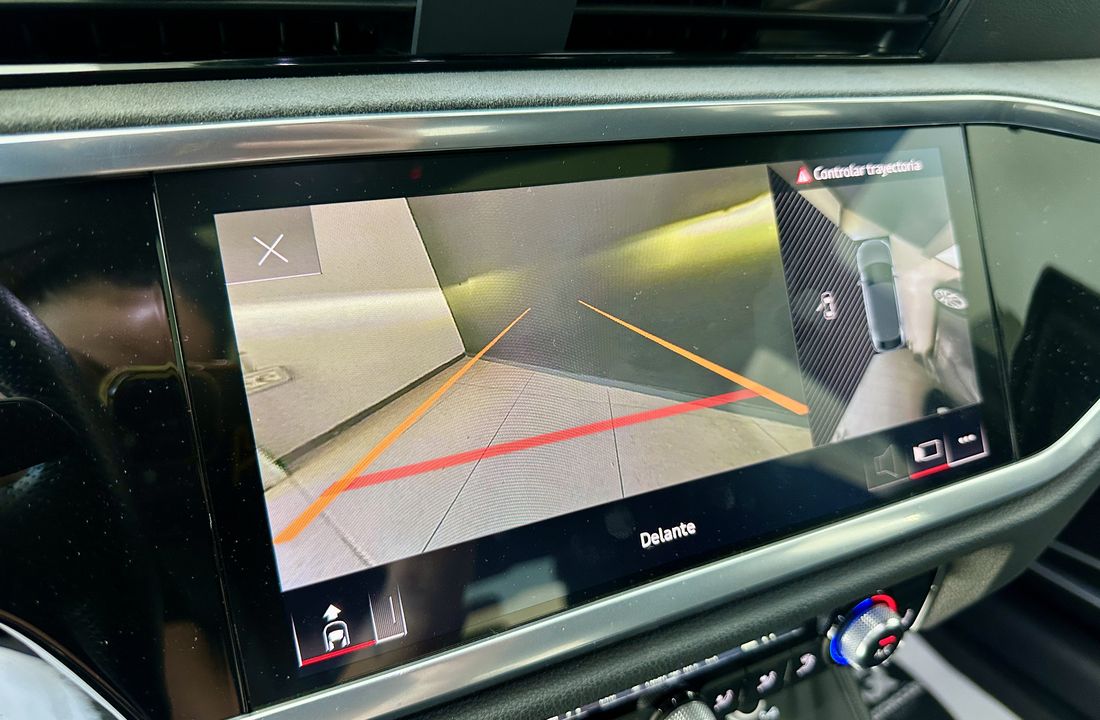 Audi Q3 21