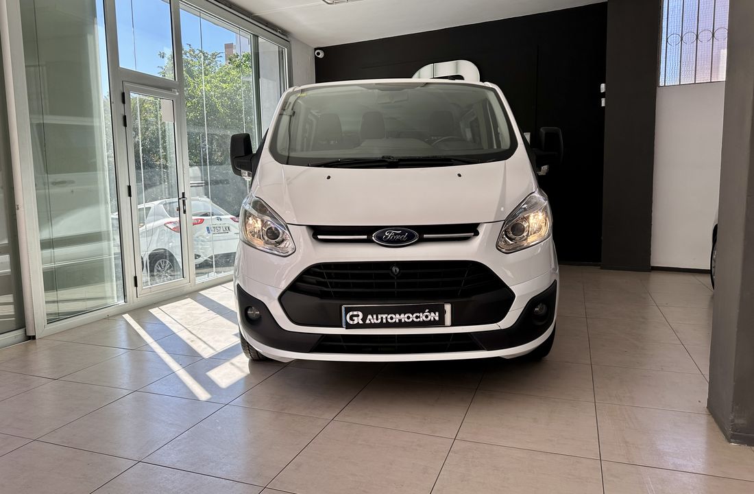 Ford Transit Custom 3