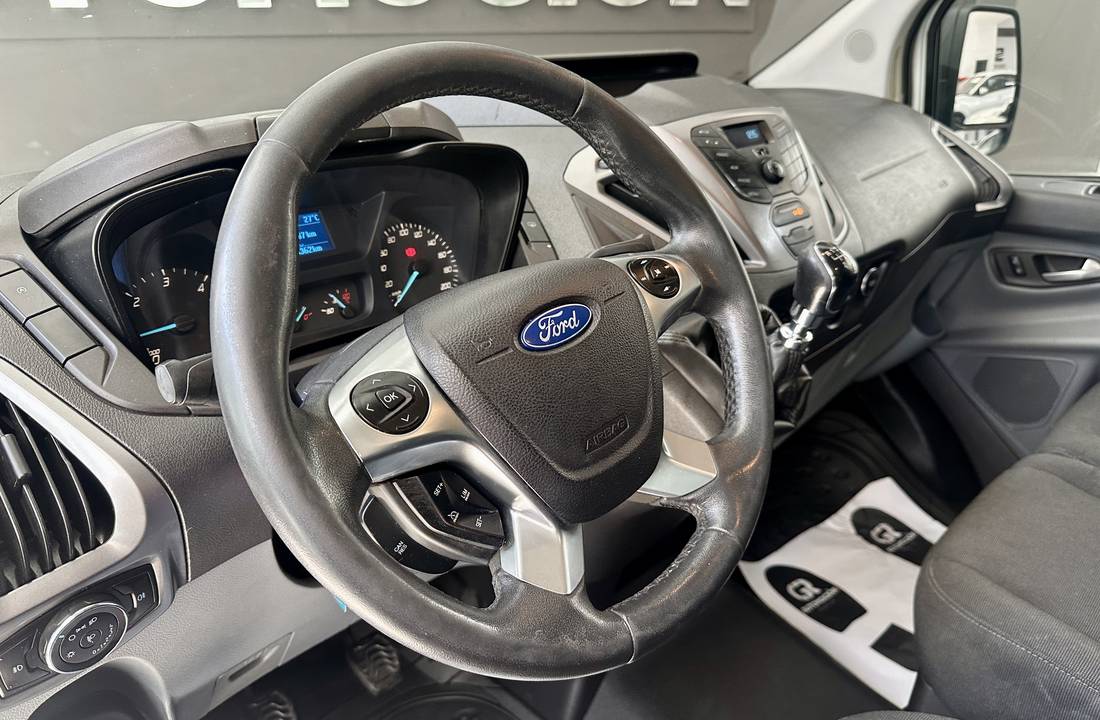 Ford Transit Custom 17