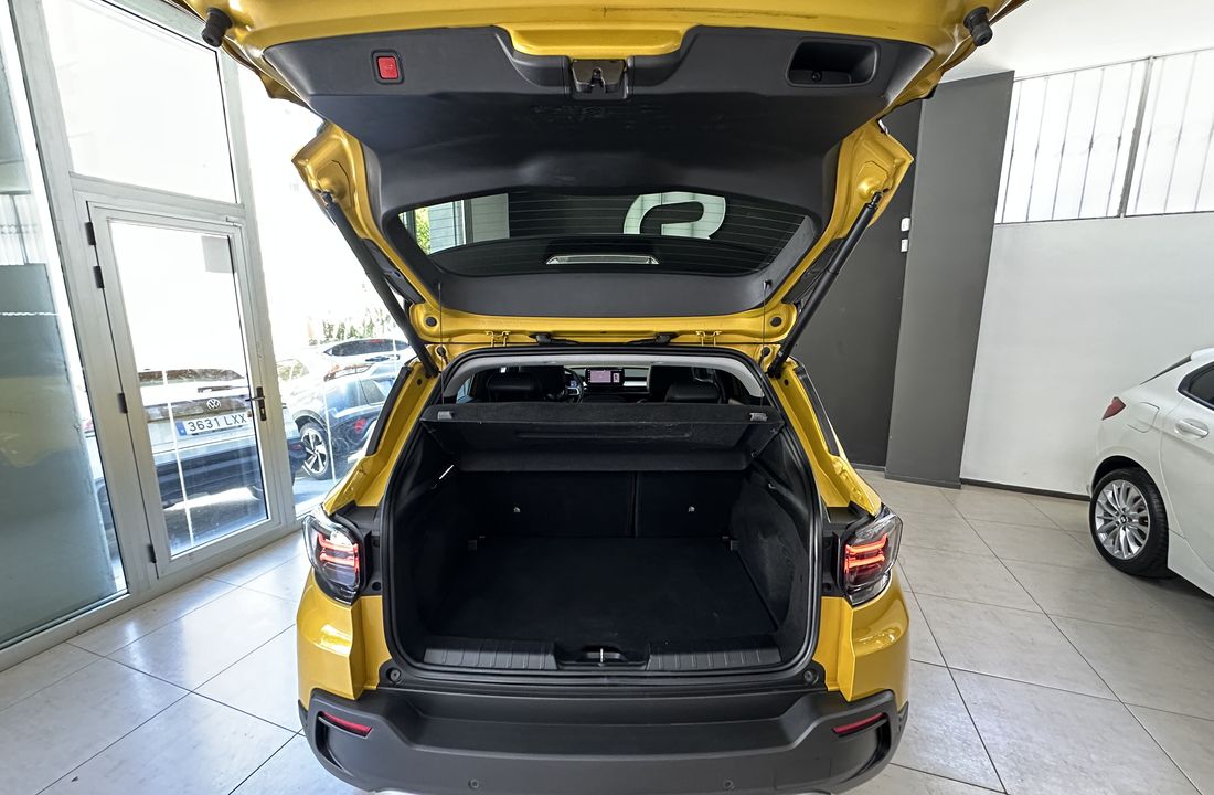 Jeep Avenger 9