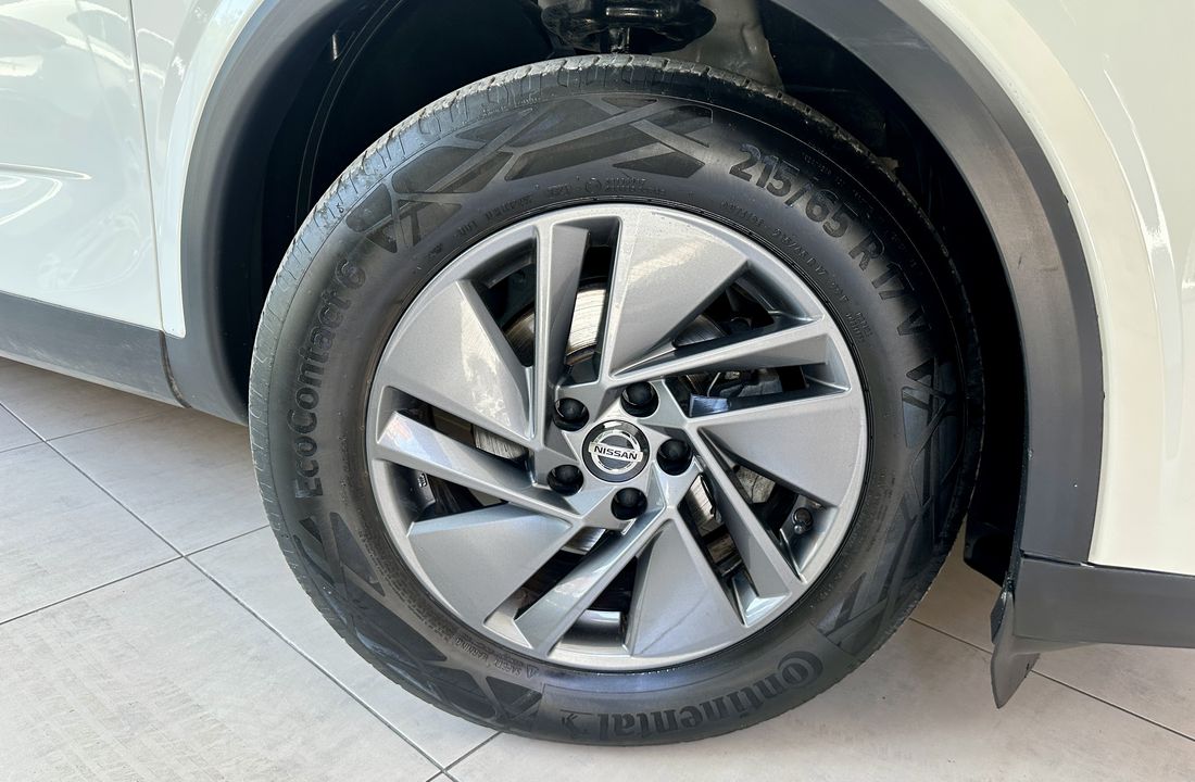Nissan Qashqai 11