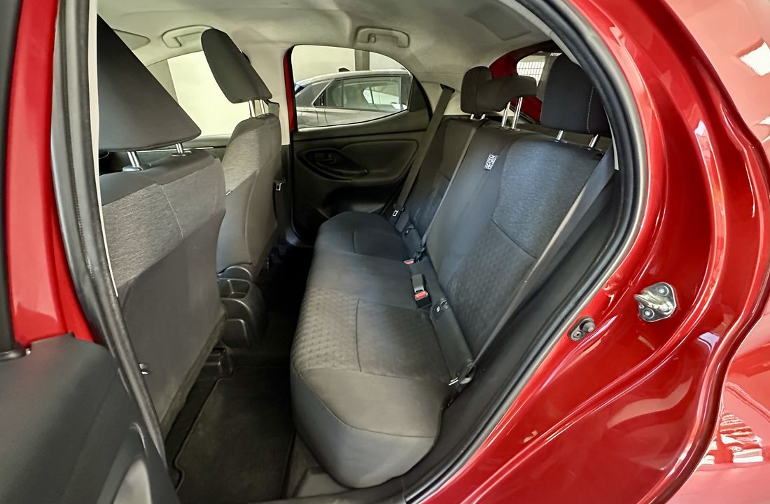 Toyota Yaris 11