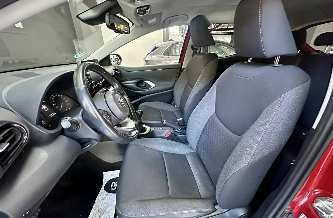 Toyota Yaris 15