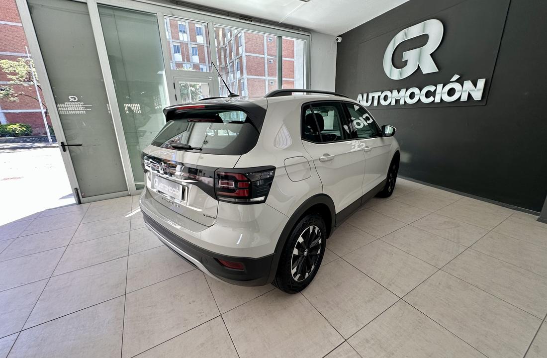 Volkswagen T-Cross 7