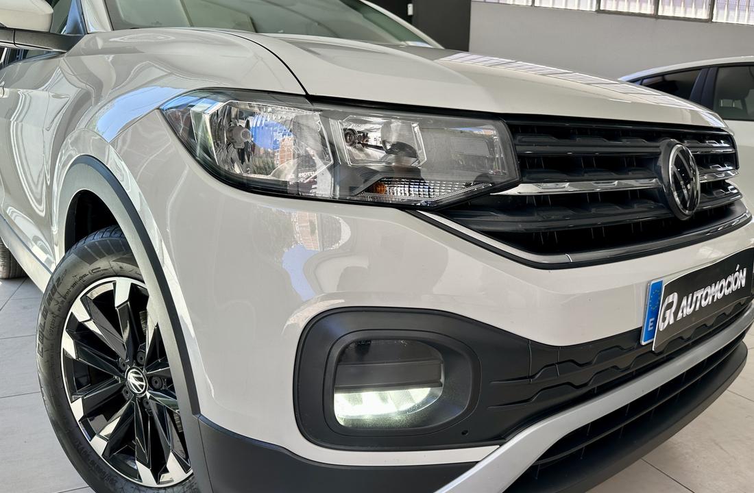 Volkswagen T-Cross 9