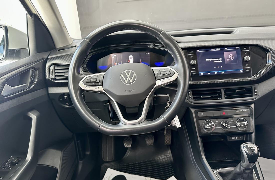 Volkswagen T-Cross 14