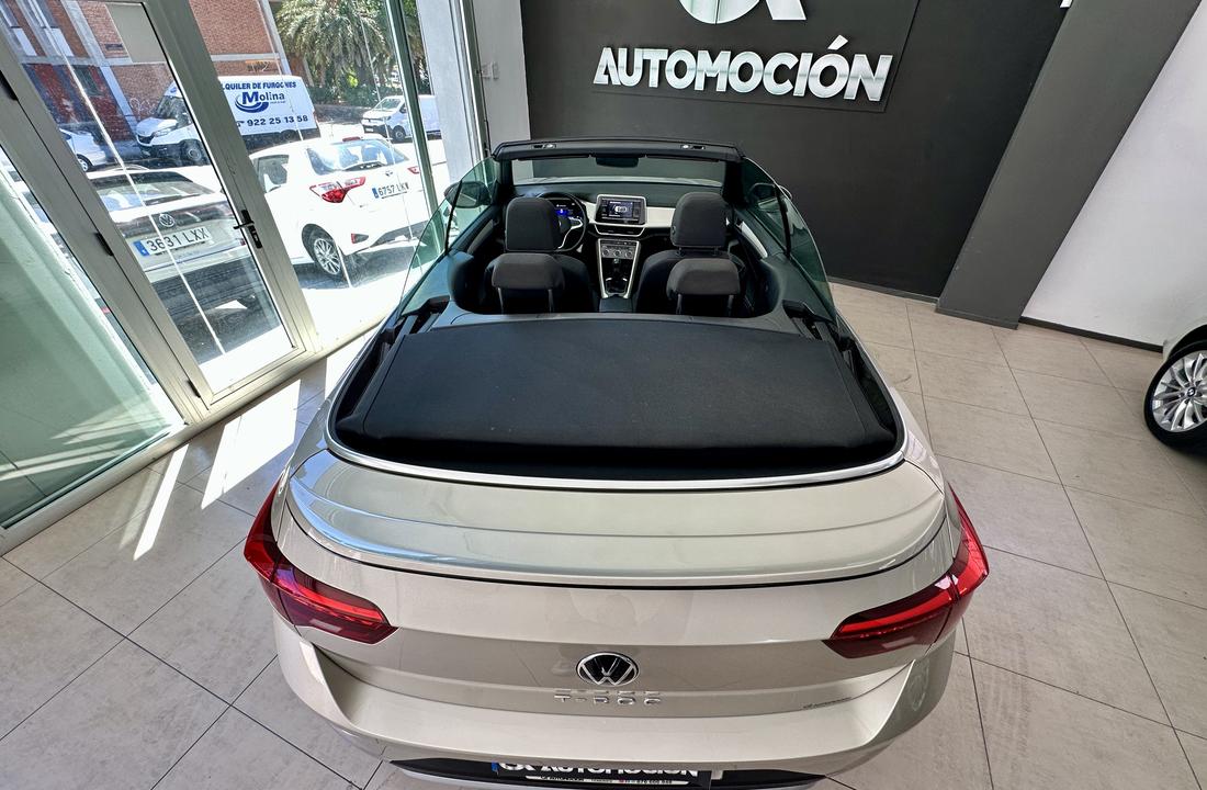Volkswagen T-Roc 8