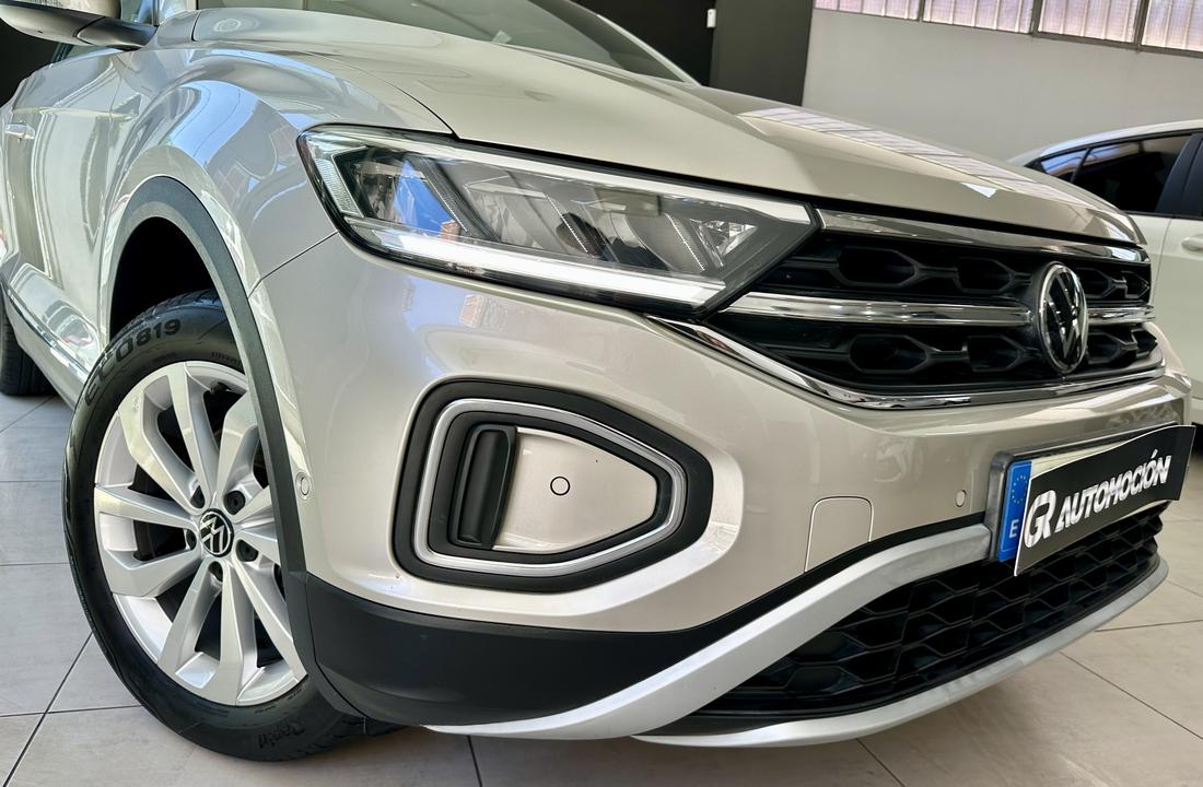 Volkswagen T-Roc 10