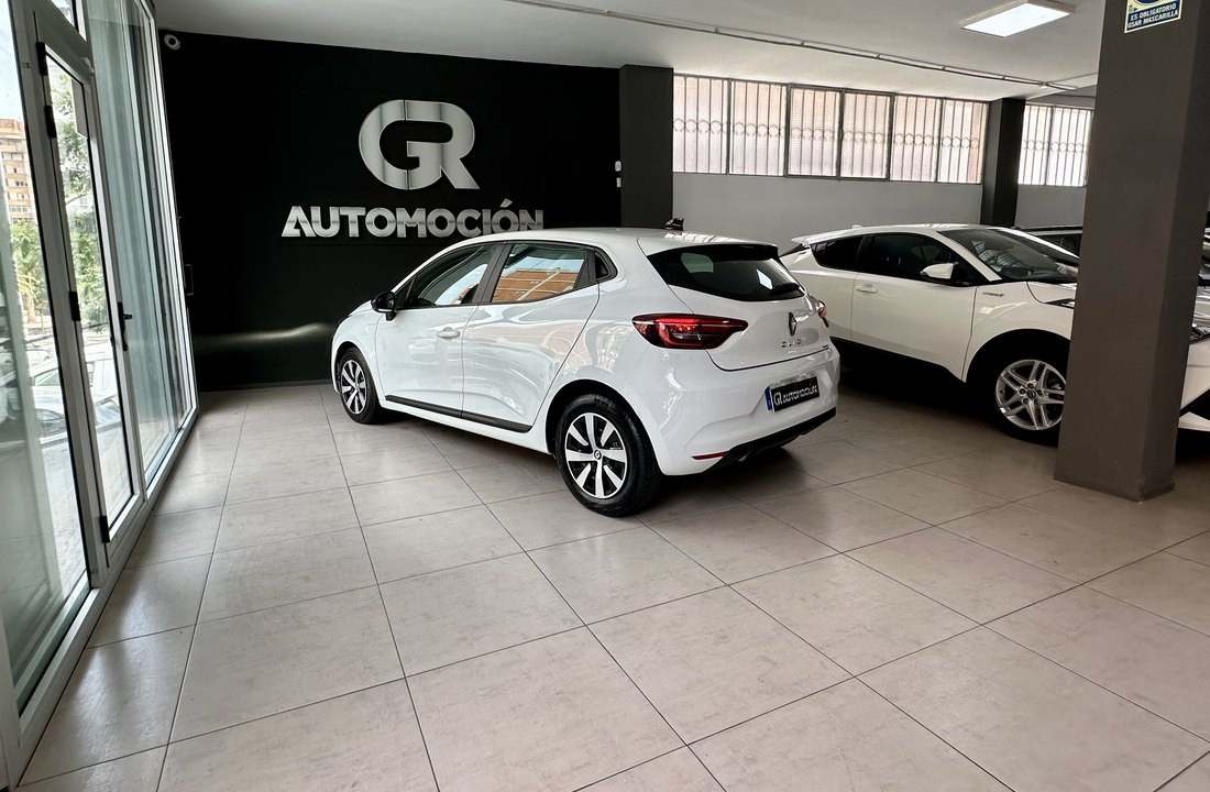 Renault Clio 3686 MGH foto 02