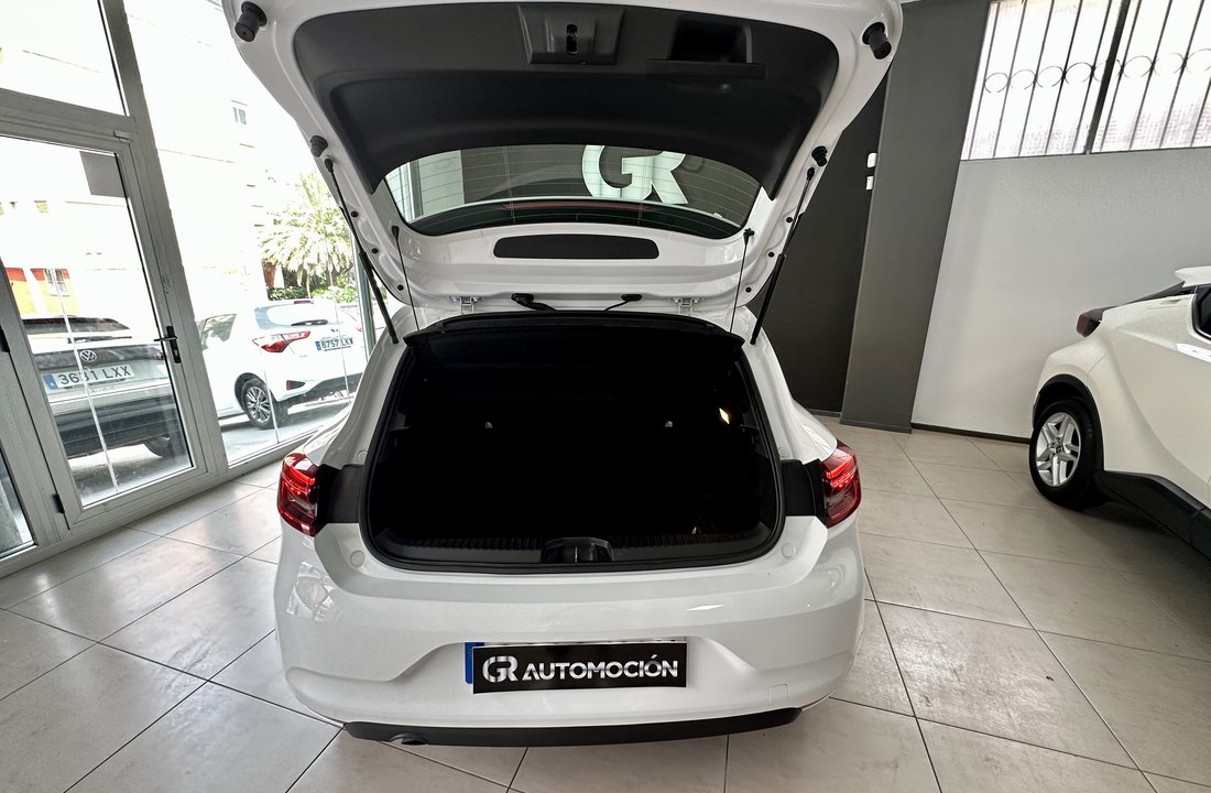 Renault Clio 3686 MGH foto 05