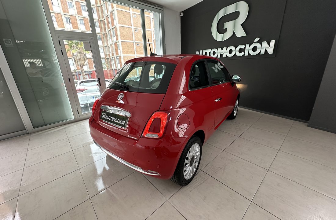 FIAT 500 rojo, matrícula 8484 MDG, imagen 4